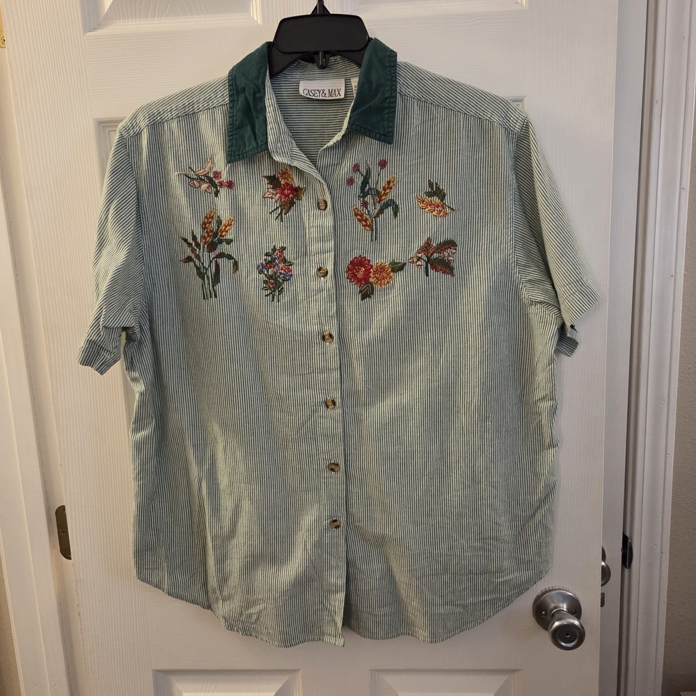 VTG Casey & Max sz XL green stripe embroidery‎ floral button shirt garden spring